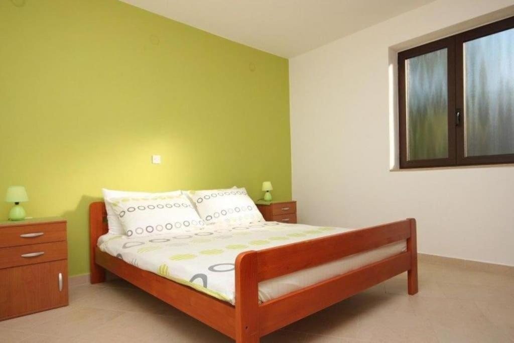 Murin Delfin Apartment Umag Bagian luar foto